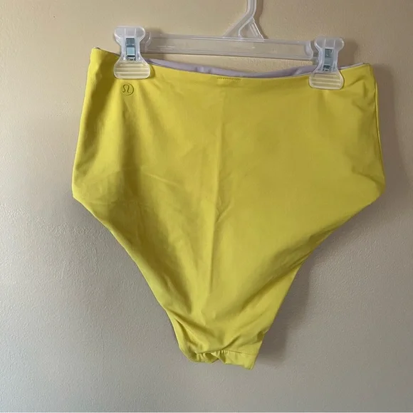 lululemon Waterside Super-High-Rise High-Leg Swim Bottom - Picture 8 of 9